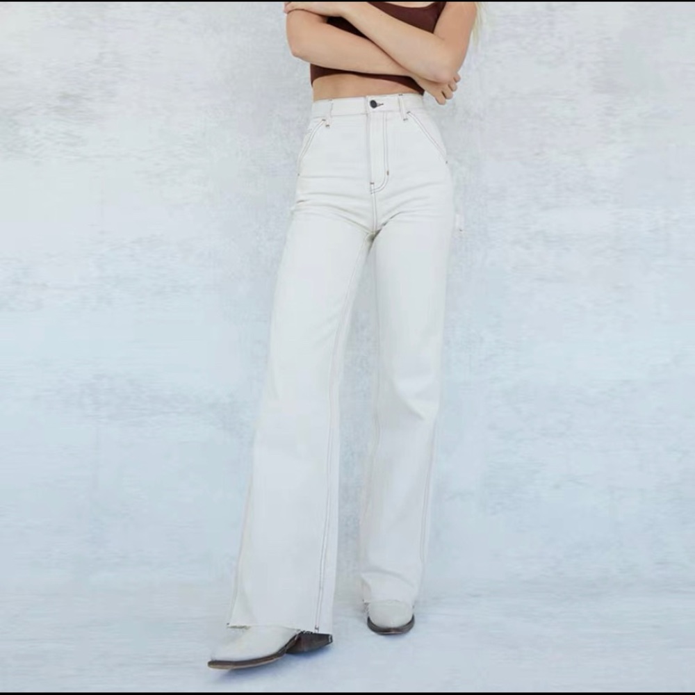 White pacsun high rise straight leg cargo Jean